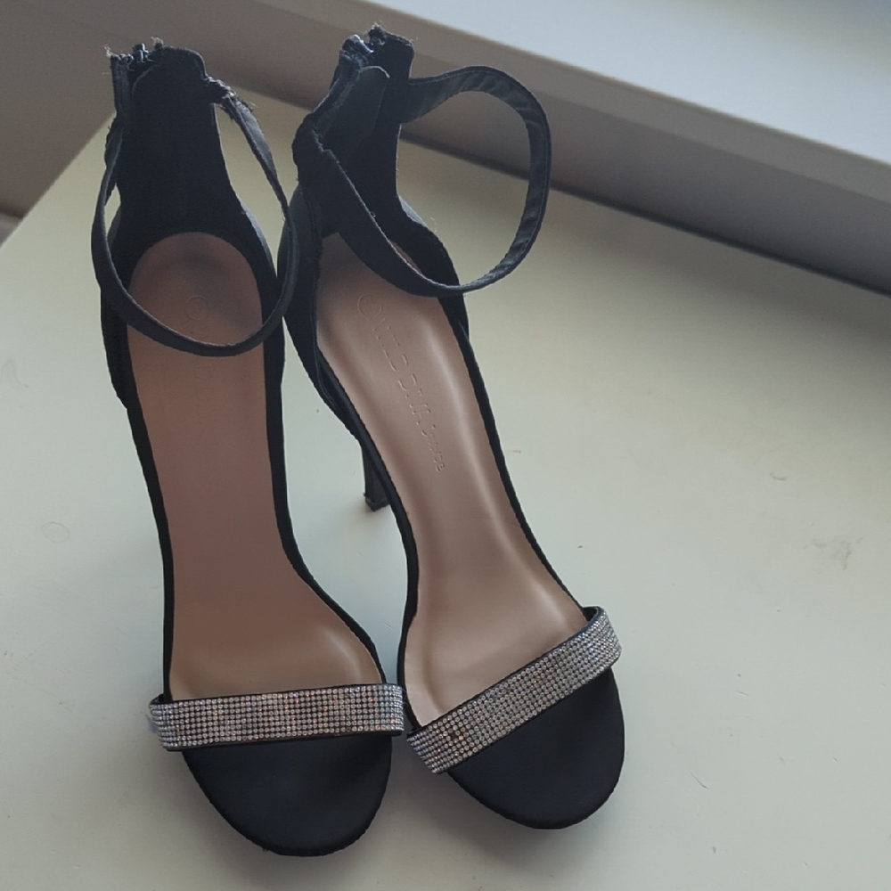 Wild‎ Diva Women's Rhinestone Strappy Stilettos Size 9